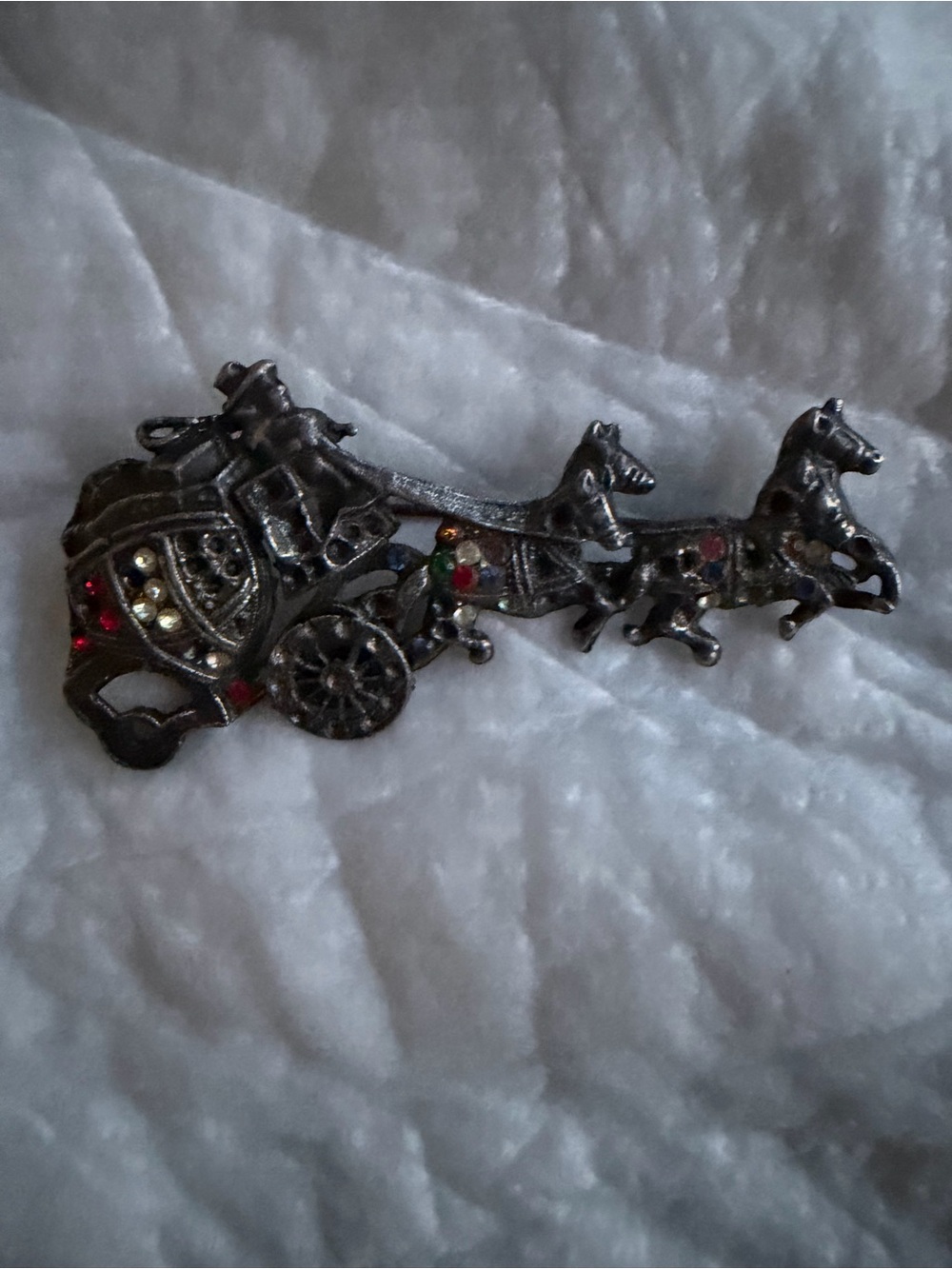 VTG Silvertone Fruit Salad Equestrian Cinderella Horsedrawn Carriage Brooch Pin